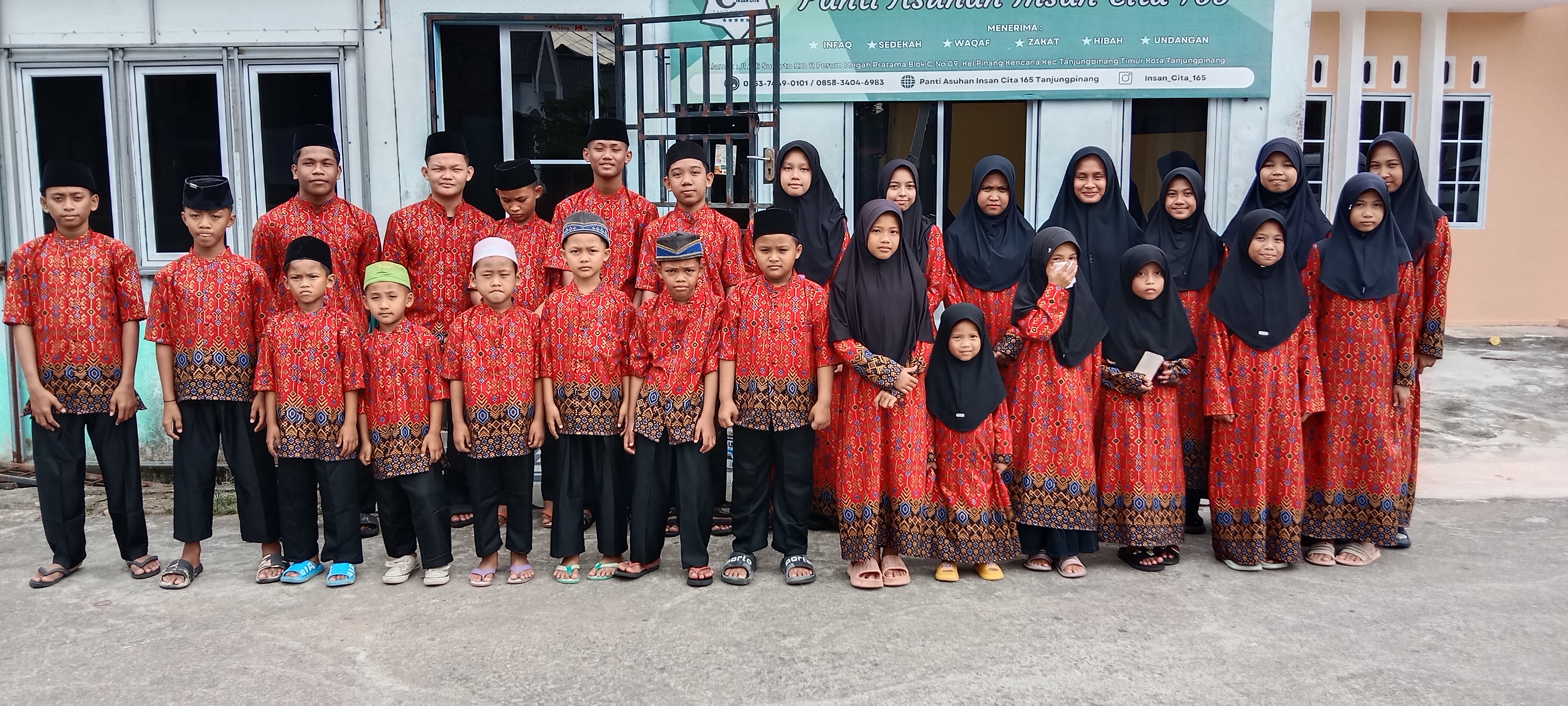 Keluarga Besar Insan Cita 165